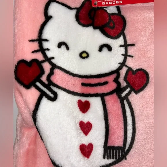 Hello kitty snowman Christmas blanket. - Picture 4 of 7